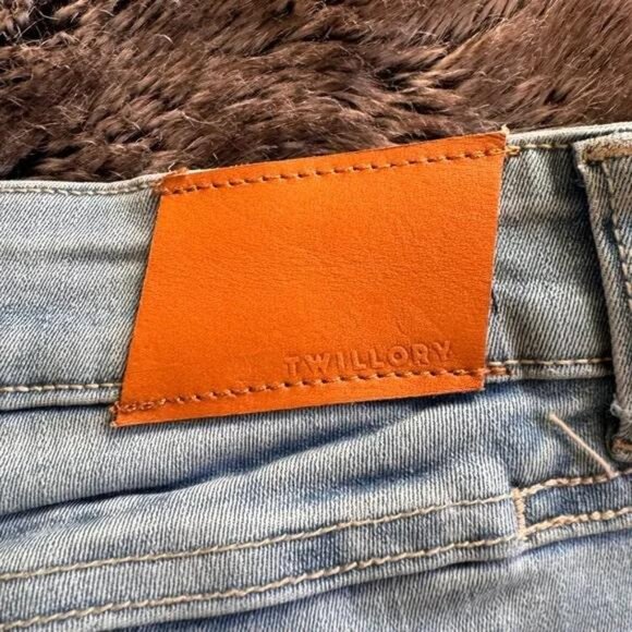 Twillory Performance Denim -Light wash blue - Picture 2 of 5